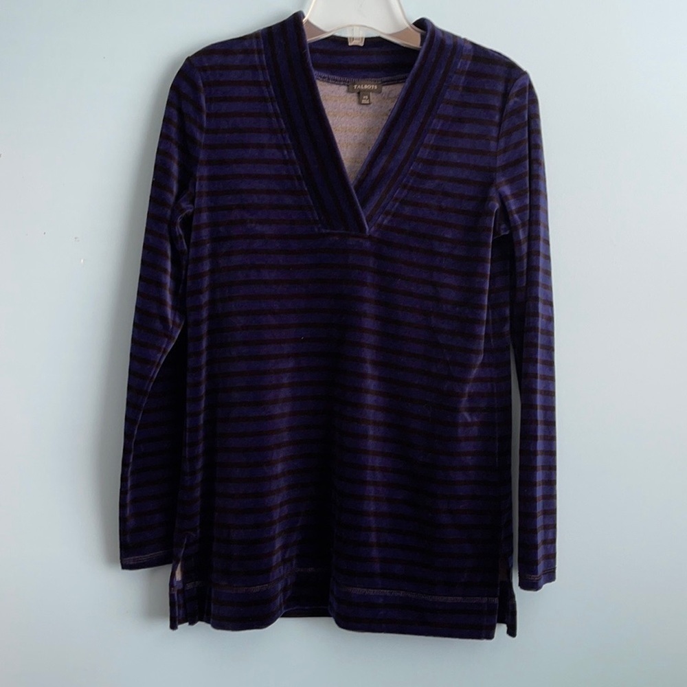 NWOT Talbots Navy Stripes V-neck Long Sleeve Top US XS
